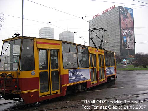 Sk�ad 2x 805Na #1251+1257 [1], 21.03.2007r., ul. Narutowicza/ Kili�skiego. Foto: Tomasz G�az (c)