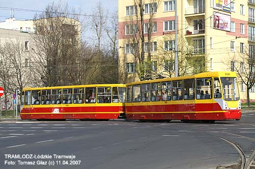 Sk�ad 2x 805Na #2628+2629 [14], 11.04.2007r., Al. Rydza-�mig�ego/ Pi�sudskiego. Foto: Tomasz G�az (c)