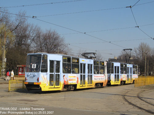 Sk�ad 2x 805Na #1736+1737 [6], 25.03.2007r., Plac Niepodleg�o�ci. Foto: Przemys�aw Bakaj (c)