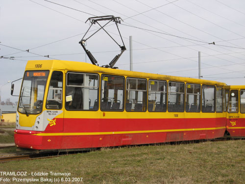 Sk�ad 805Na #1806''+1807'' [10] 6.03.2007r., Kra�c�wka - ul. Rokici�ska/ August�w. Foto: Przemys�aw Bakaj (c)