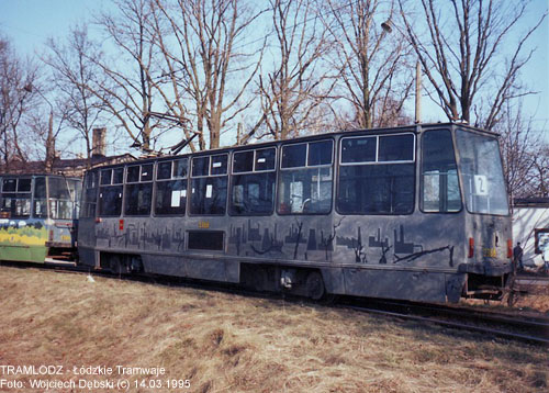 Sk�ad 2 x Konstal 805Na #2389+2388 [2], 06.1994r. ul. Zachodnia/ Pr�chnika. Foto: Wojciech D�bski (c)