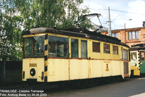 Konstal 2N #92003, 26.08.2003r., ZTiS - ul. D�browskiego. Foto: Andrzej Bakaj (c)