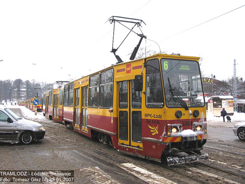 Sk�ad 2x 805Na #3324+3293 [6], 25.01.2007r., ul. Piotrkowska/ Sieradzka. Foto: Tomasz G�az (c)