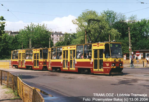 Sk�ad 2 x Konstal 805Na #3341+3328 [11], w dniu 13.06.2004r., Al. Ko�ciuszki/ ul. �wirki. Foto: Przemys�aw Bakaj (c)
