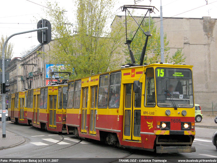 Sk�ad 3 x Konstal 805Na #1606+1607+1417 [15], w dniu 1.11.2007r., ul. Pomorska/ Kili�skiego. Foto: Przemys�aw Bakaj (c)