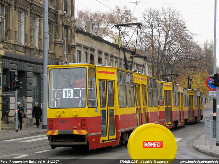 Sk�ad 3 x Konstal 805Na #1606+1607+1417 [15], w dniu 1.11.2007r., ul. Pomorska/ Kili�skiego. Foto: Przemys�aw Bakaj (c)