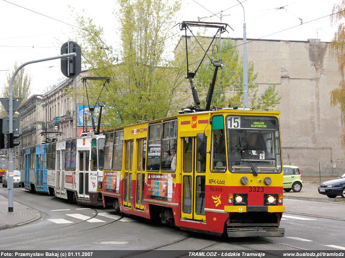 Sk�ad 3 x Konstal 805Na #3323+3340+3341 [15], w dniu 1.11.2007r., ul. Pomorska/ Kili�skiego. Foto: Przemys�aw Bakaj (c)