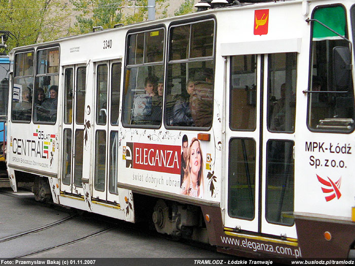Sk�ad 3 x Konstal 805Na #3323+3340+3341 [15], w dniu 1.11.2007r., ul. Pomorska/ Kili�skiego. Foto: Przemys�aw Bakaj (c)