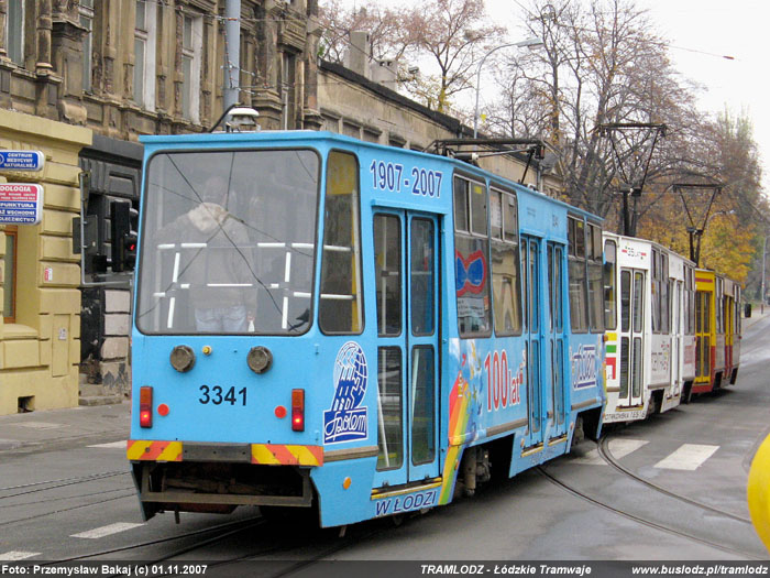 Sk�ad 3 x Konstal 805Na #3323+3340+3341 [15], w dniu 1.11.2007r., ul. Pomorska/ Kili�skiego. Foto: Przemys�aw Bakaj (c)