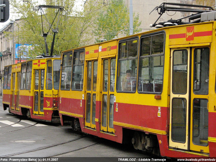 Sk�ad 3 x Konstal 805Na #1712+1738+1729 [15], w dniu 1.11.2007r., ul. Pomorska/ Kili�skiego. Foto: Przemys�aw Bakaj (c)