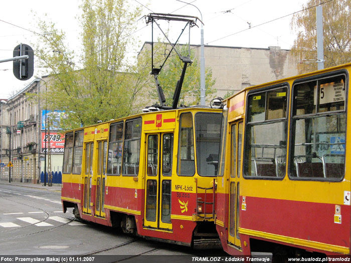 Sk�ad 3 x Konstal 805Na #1712+1738+1729 [15], w dniu 1.11.2007r., ul. Pomorska/ Kili�skiego. Foto: Przemys�aw Bakaj (c)