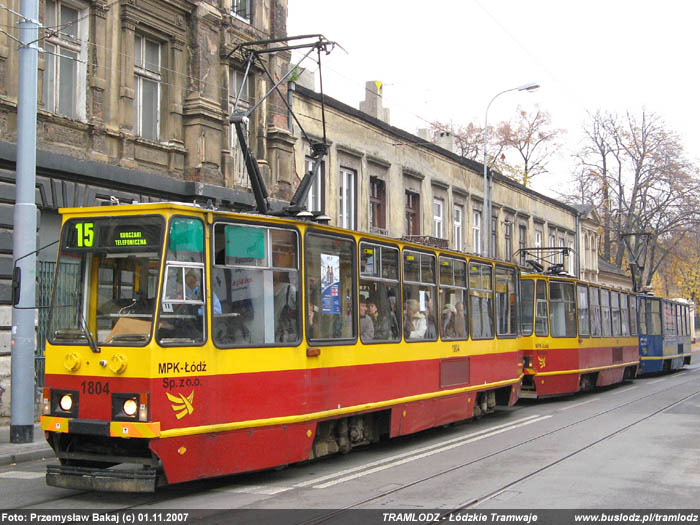 Sk�ad 3 x Konstal 805Na #1804+1805+1445 [15], w dniu 1.11.2007r., ul. Pomorska/ Kili�skiego. Foto: Przemys�aw Bakaj (c)