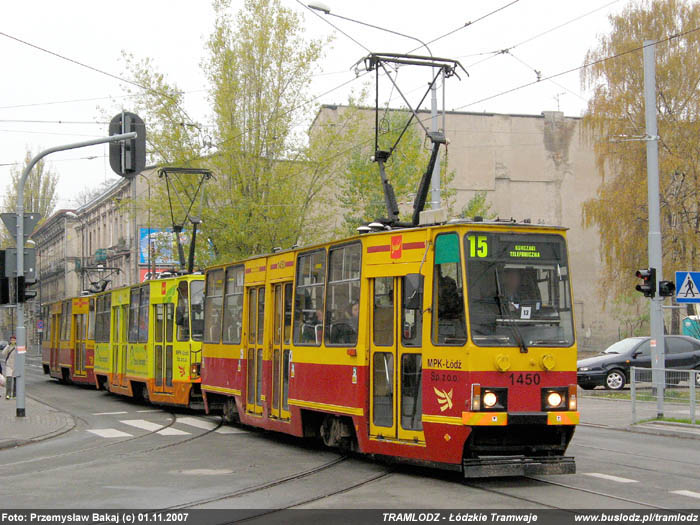 Sk�ad 3 x Konstal 805Na #1450+1244+1245 [15], w dniu 1.11.2007r., ul. Pomorska/ Kili�skiego. Foto: Przemys�aw Bakaj (c)
