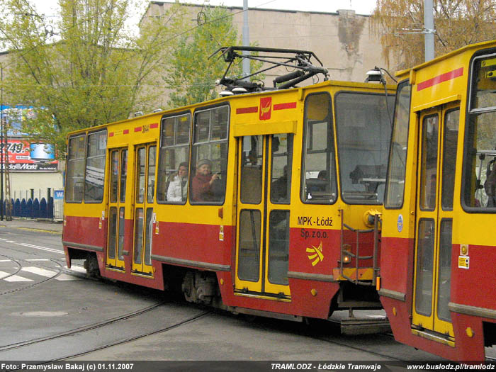 Sk�ad 3 x Konstal 805Na #3292+3643+3644 [15], w dniu 1.11.2007r., ul. Pomorska/ Kili�skiego. Foto: Przemys�aw Bakaj (c)