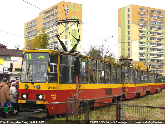 Sk�ad 3 x Konstal 805Na #1606+1607+1417 [15], w dniu 1.11.2007r. Kra�c�wka, Kurczaki. Foto: Przemys�aw Bakaj (c)