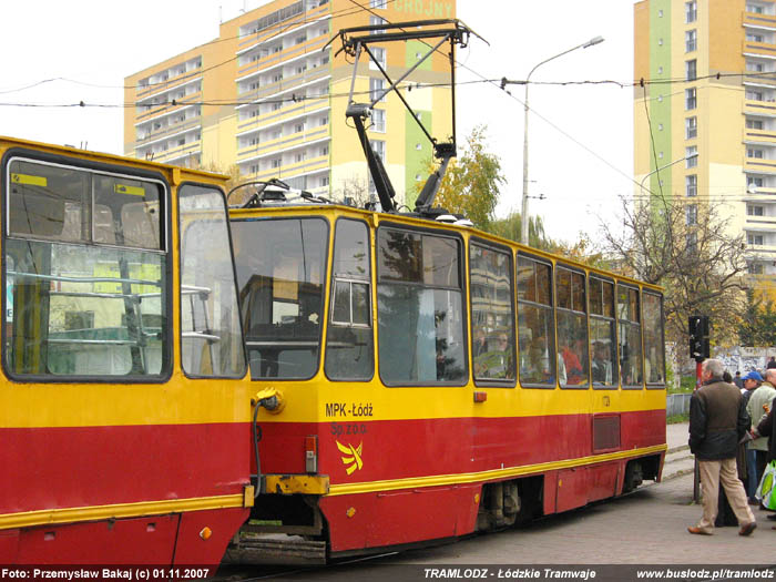 Sk�ad 3 x Konstal 805Na #1712+1738+1729 [15], w dniu 1.11.2007r. Kra�c�wka, Kurczaki. Foto: Przemys�aw Bakaj (c)