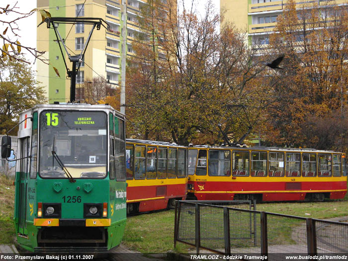 Sk�ad 3 x Konstal 805Na #1256+1344+1400 [15], w dniu 1.11.2007r. Kra�c�wka, Kurczaki. Foto: Przemys�aw Bakaj (c)
