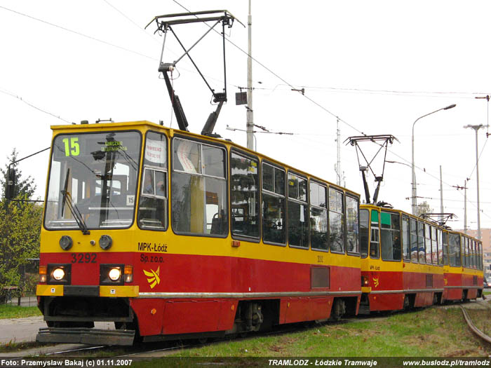 Sk�ad 3 x Konstal 805Na #3292+3643+3644 [15], w dniu 1.11.2007r. Kra�c�wka, Kurczaki. Foto: Przemys�aw Bakaj (c)