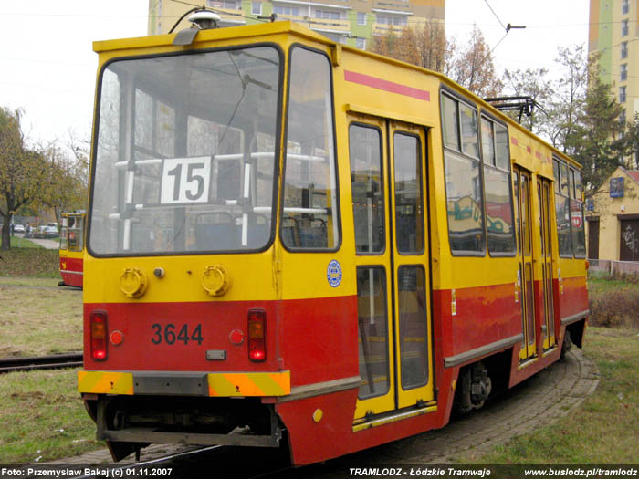 Sk�ad 3 x Konstal 805Na #3292+3643+3644 [15], w dniu 1.11.2007r. Kra�c�wka, Kurczaki. Foto: Przemys�aw Bakaj (c)