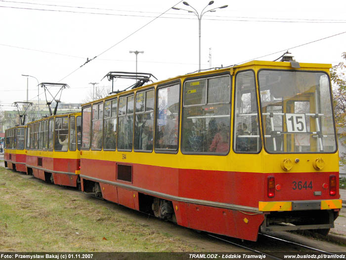 Sk�ad 3 x Konstal 805Na #3292+3643+3644 [15], w dniu 1.11.2007r. Kra�c�wka, Kurczaki. Foto: Przemys�aw Bakaj (c)