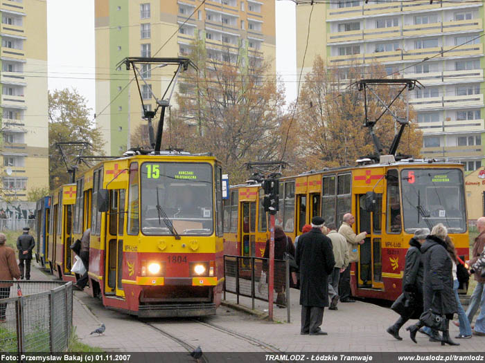 Sk�ad 3 x Konstal 805Na #1804+1805+1445 [15], w dniu 1.11.2007r. Kra�c�wka, Kurczaki. Foto: Przemys�aw Bakaj (c)