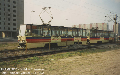 Sk�ad 2 x Konstal 805Na #1808+1809 [10], w dniu 2.11.1992r. ul. Rokici�ska/ Puszkina. Foto: Tomasz G�az (c)