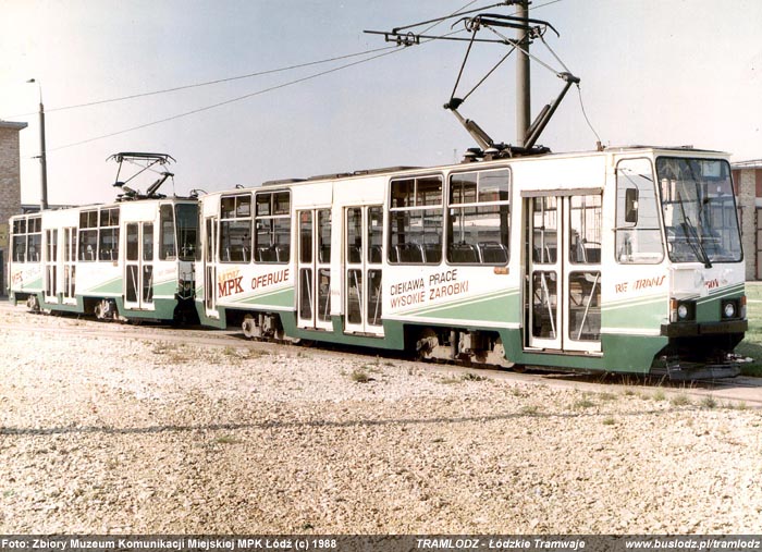 Sk�ad 2x 805Na #1604+1605 [-], 1988r. Zajezdnia, ul. Telefoniczna. Foto: Zbiory Muzeum Komunikacji Miejskiej MPK ��d� (c)