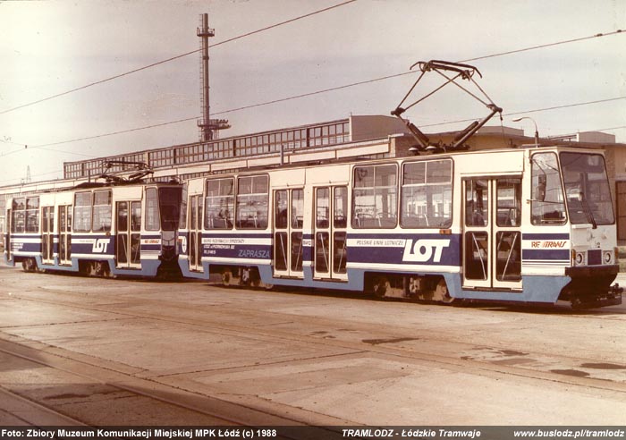Sk�ad 2x 805Na #1602+1603 [-], 1988r. Zajezdnia, ul. Telefoniczna. Foto: Zbiory Muzeum Komunikacji Miejskiej MPK ��d� (c)